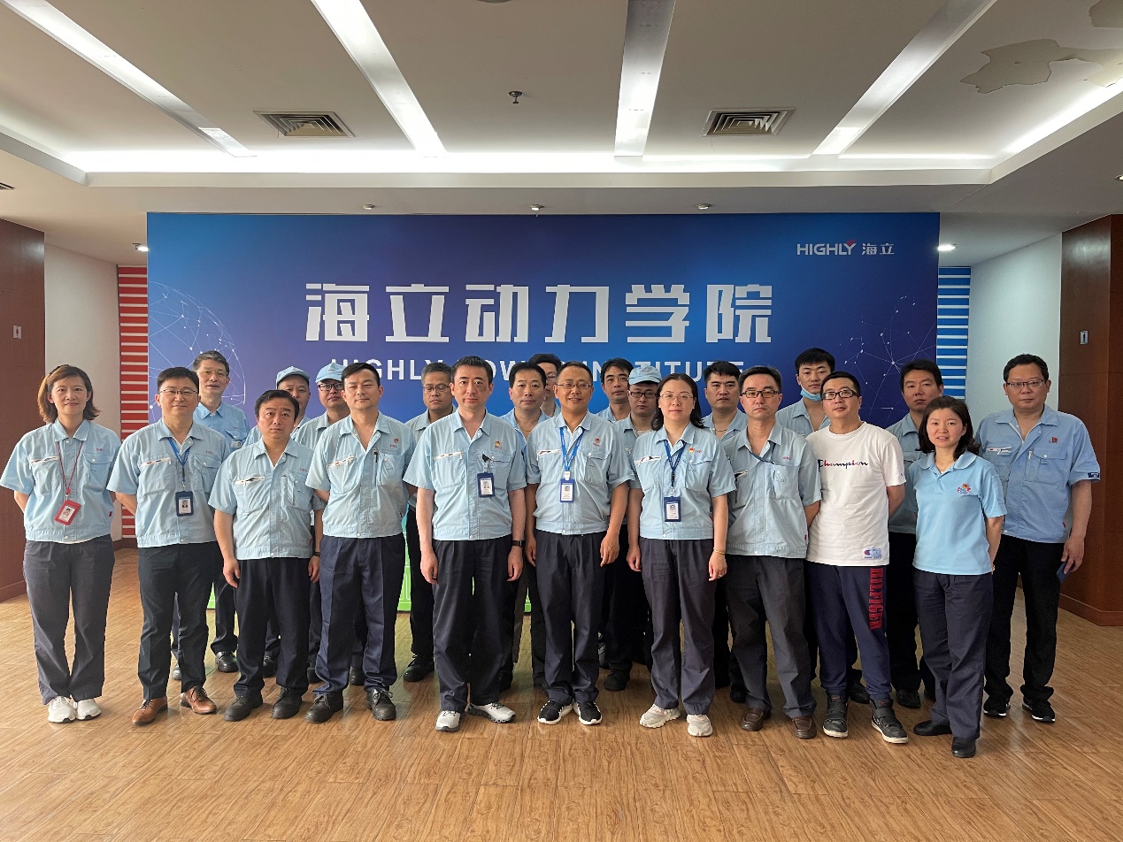 海立集团举行2021年度“高师带徒”项目签约仪式