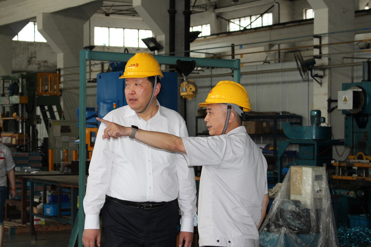 海立集团党委书记李海滨一行调研海立特冷与海立中野